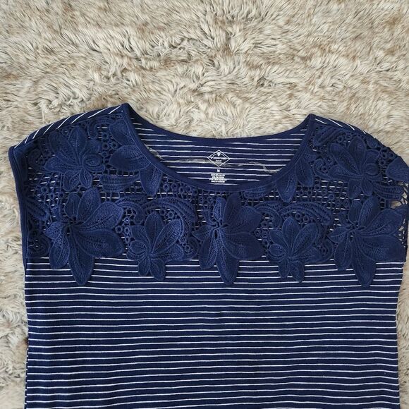 St. John's‎ Bay Cap Sleeve Lace Chest Blue and White Striped Top Women's Medium - Picture 3 of 9